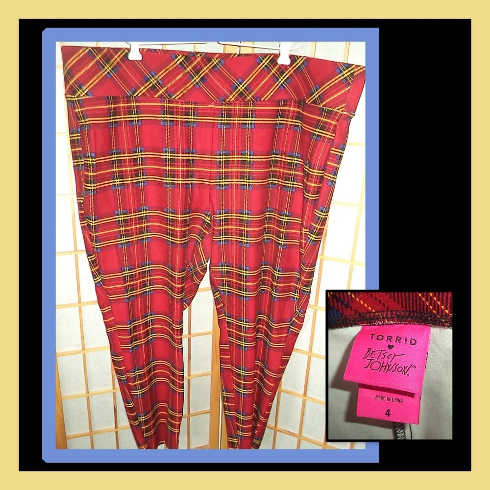 TORRID BETSEY JOHNSON STRETCH PANTS RED TARTAN PLAID PIXIE-WOMENS PLUS SIZE 4X